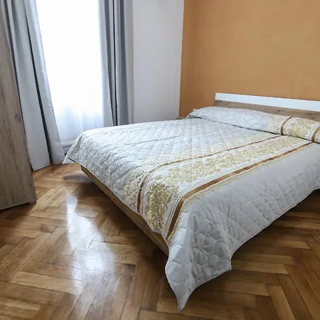Floasiu Residence Guesthouse Sibiu Exterior photo