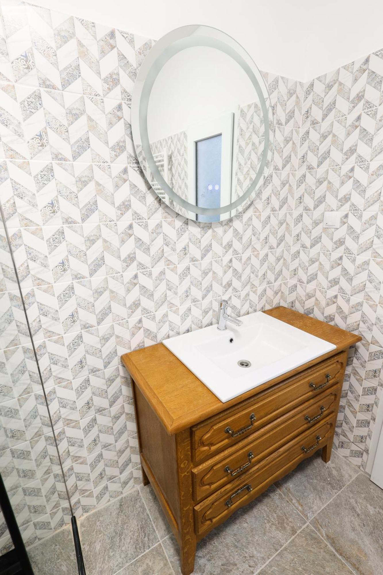 Apartment Floasiu *
