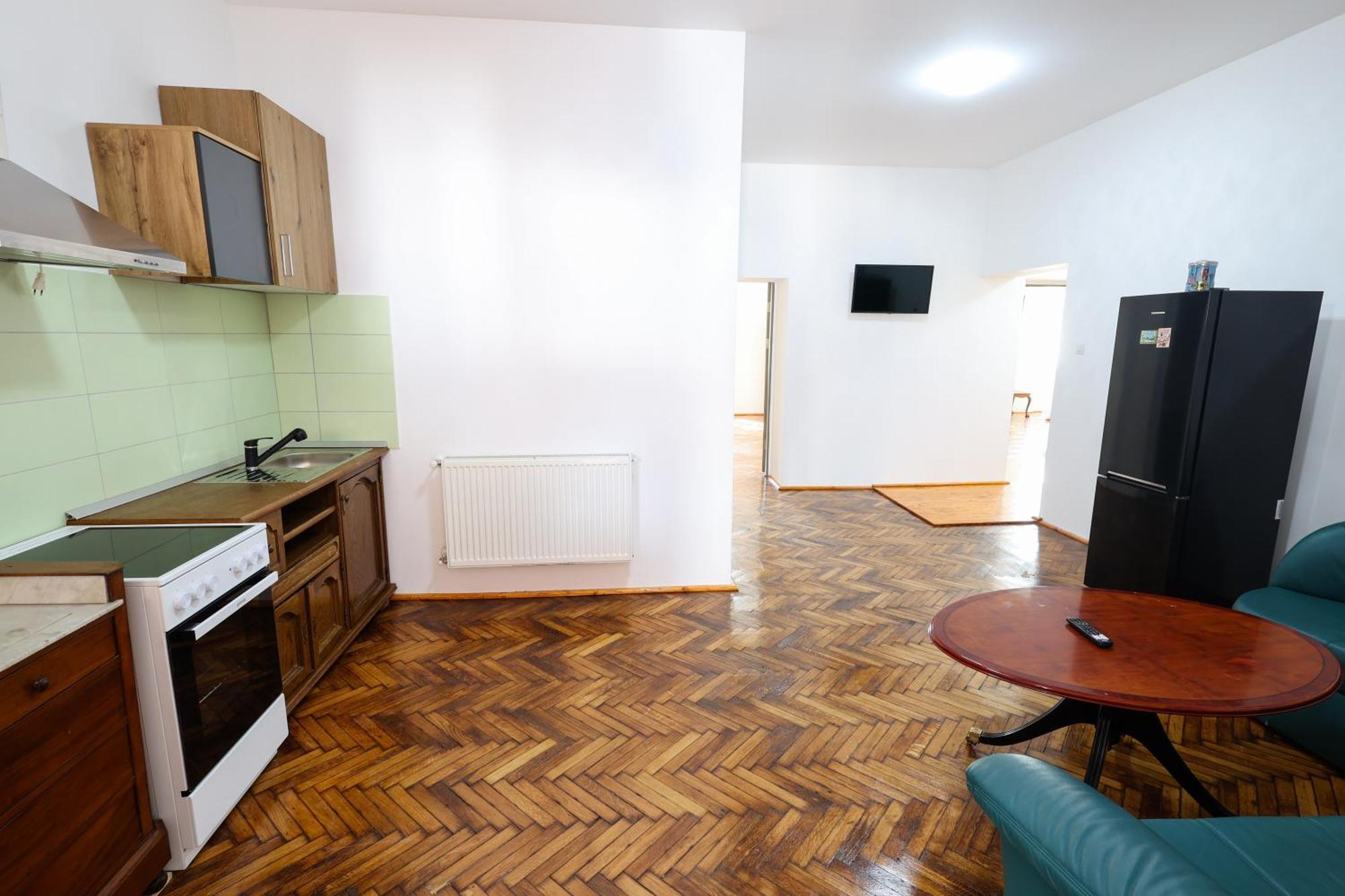 Floasiu Apartment